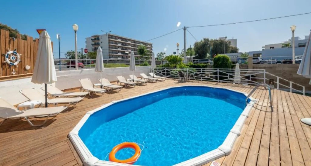 Marine Congo Hotel