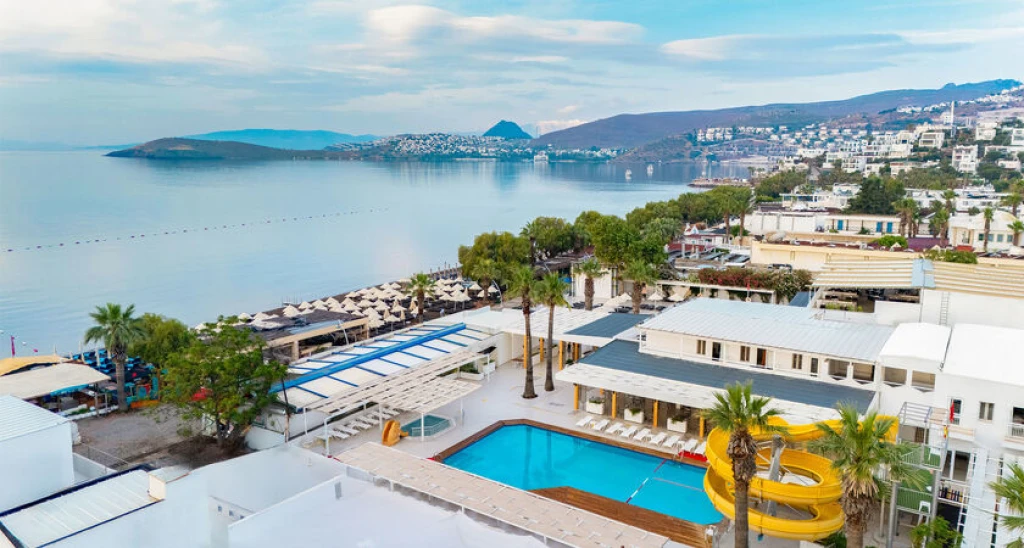 Petunya Beach Resort Hotel