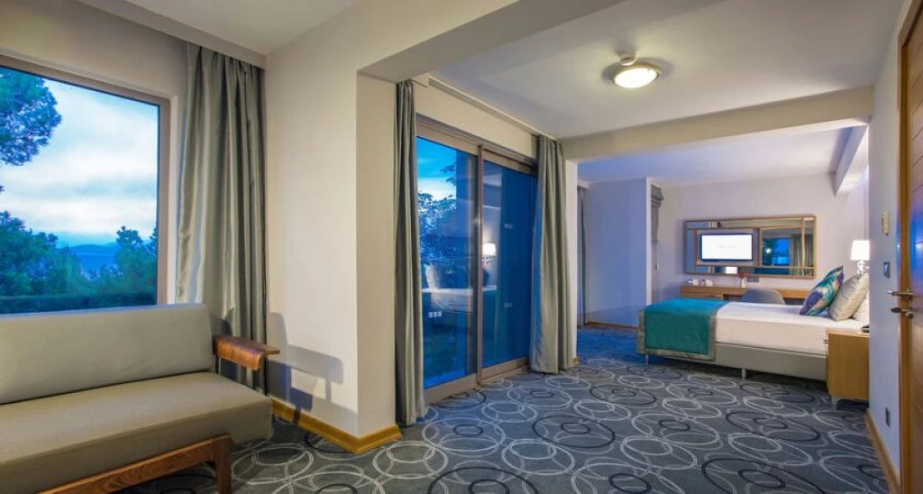 Pine Bay Holiday Resort