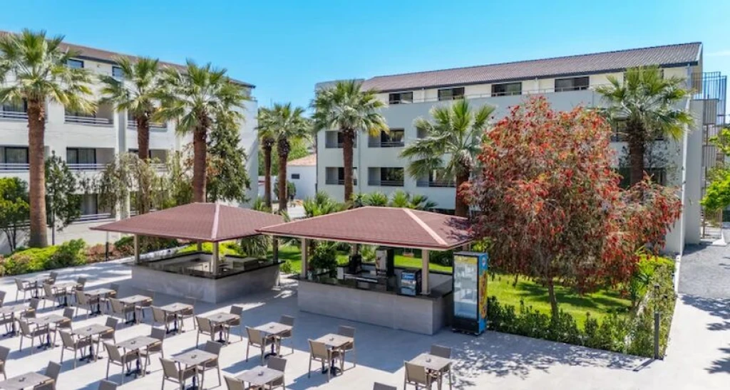 Proxima Hotel