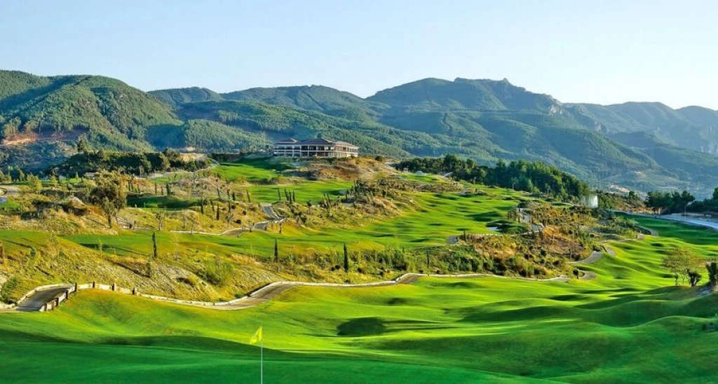 Ramada Resort By Wyndam Kuşadası& Golf
