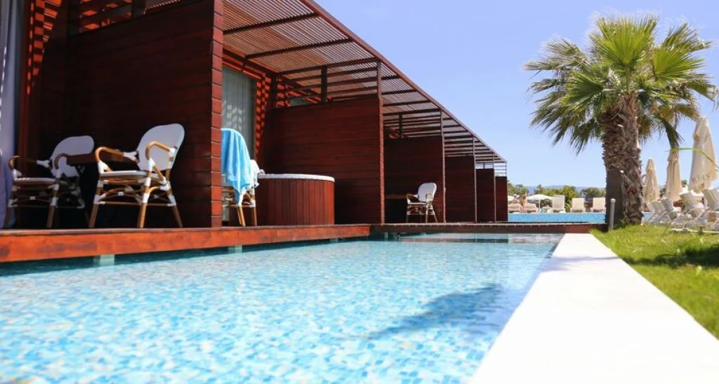 Risus Resort Hotel