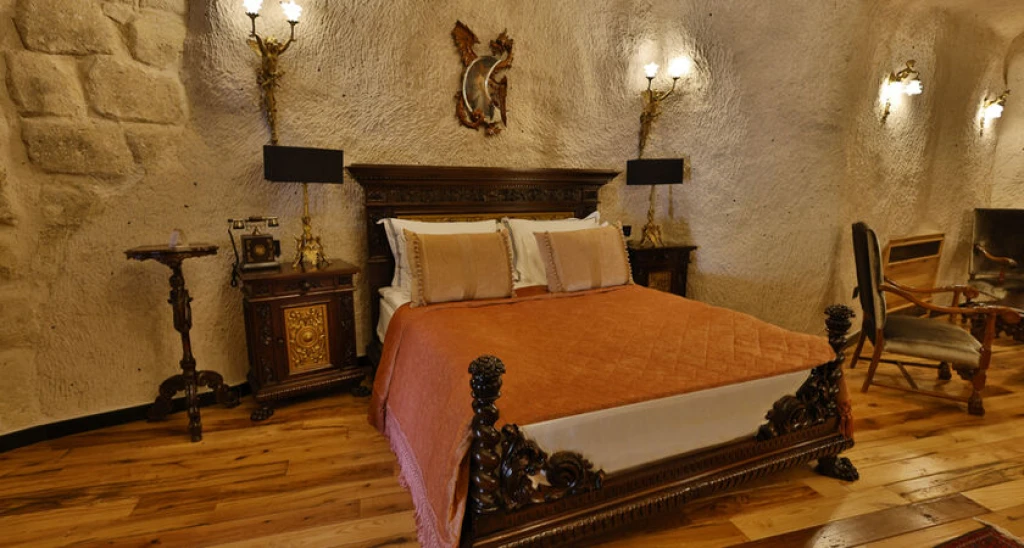 Sacred Mansion Hotel