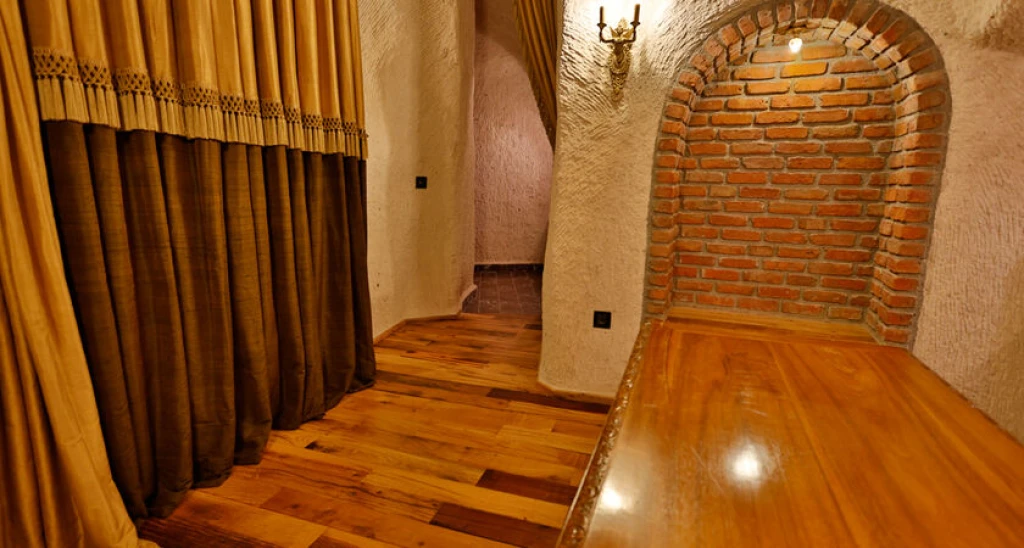 Sacred Mansion Hotel