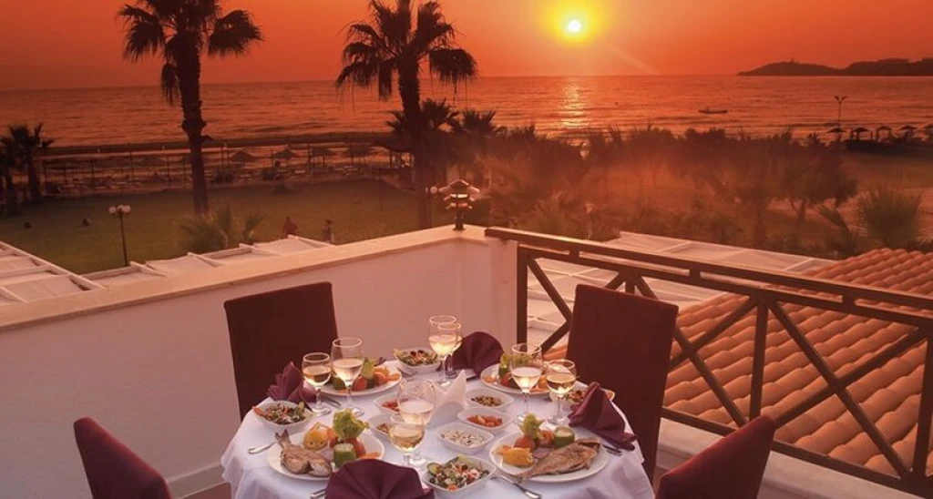 Sentinus Beach Hotel