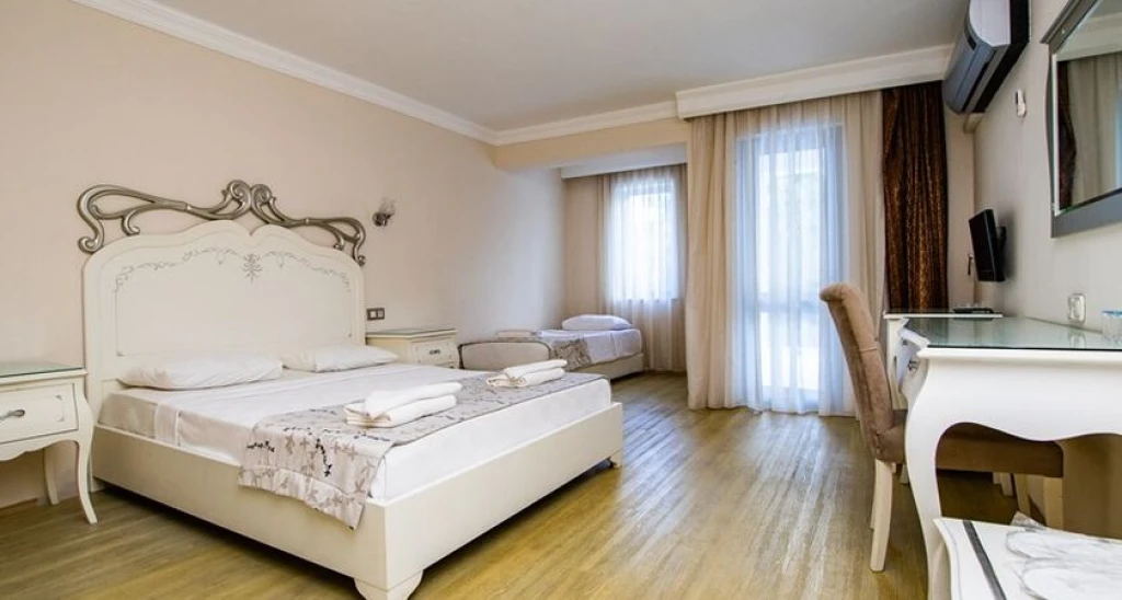 Sentinus Beach Hotel