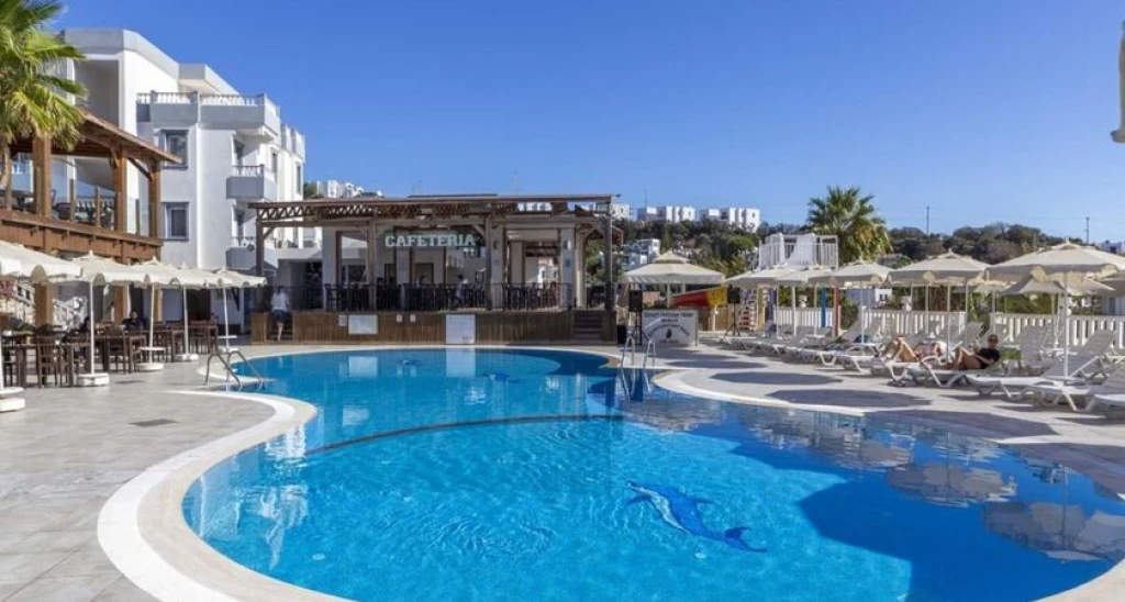 Smart Holiday Hotel