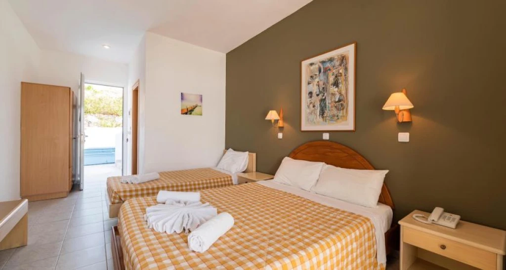 Summer View Hotel