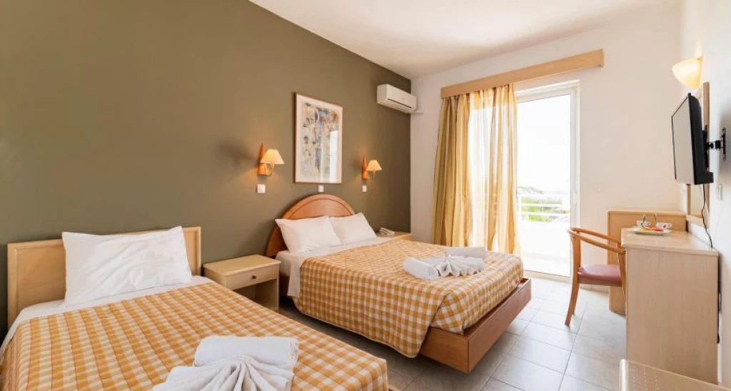 Summer View Hotel