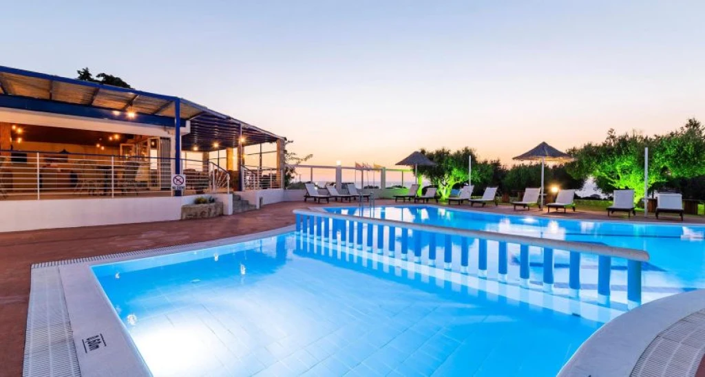 Summer View Hotel