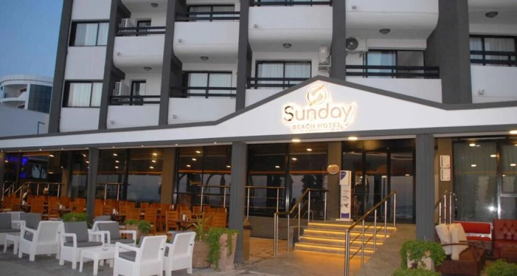 Sunday Beach Hotel