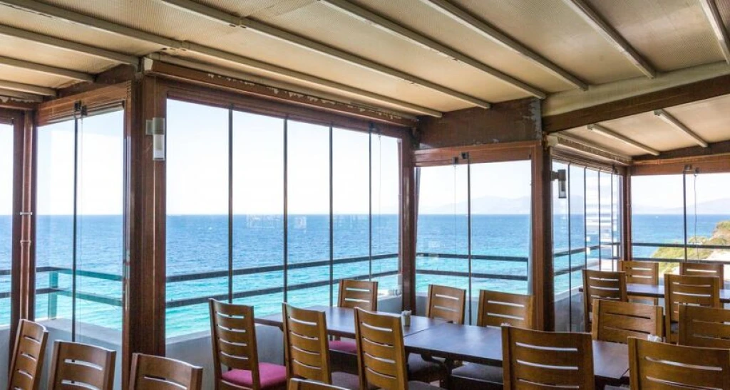 Sunday Beach Hotel