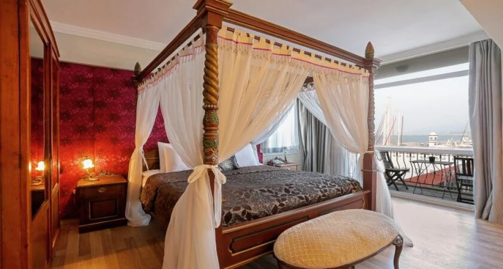 Urla Pera Hotel
