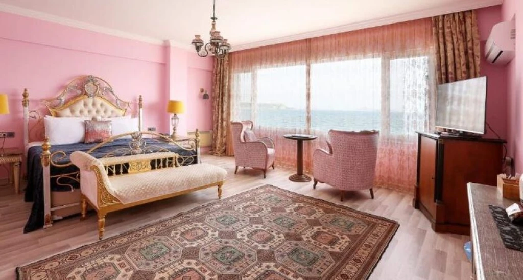 Urla Pera Hotel
