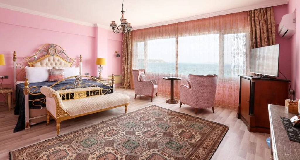 Urla Pera Hotel