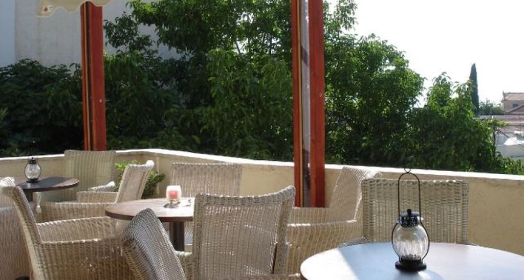 Virginia Hotel Samos