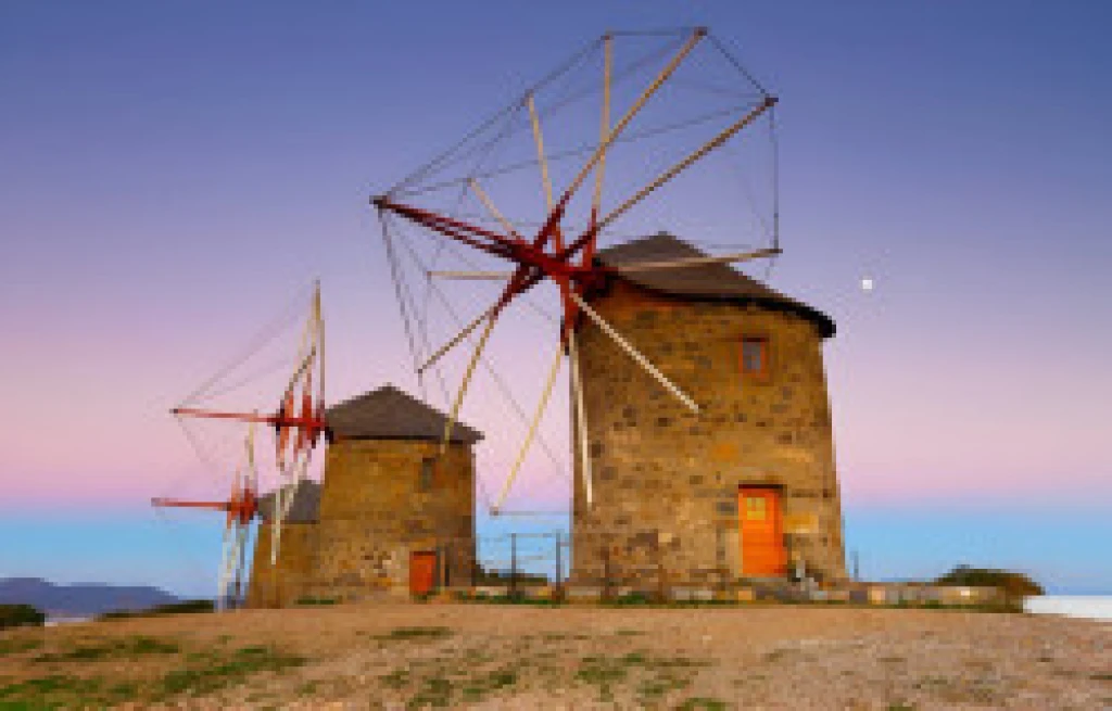 Kuşadası Hareketli Celestyal Discovery ile Yunan Adaları & Atina Turu (3 Gece & 4 Gün)