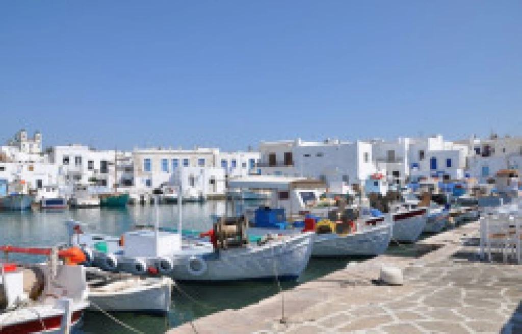 Kuşadası Hareketli Celestyal Discovery ile Yunan Adaları & Atina Turu (3 Gece & 4 Gün)