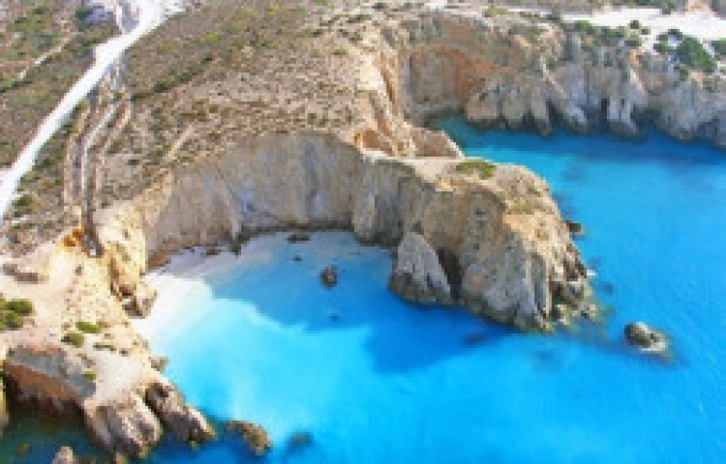 Kuşadası Hareketli Celestyal Journey ile Yunan Adaları & Atina Turu (7 Gece - 8 Gün)