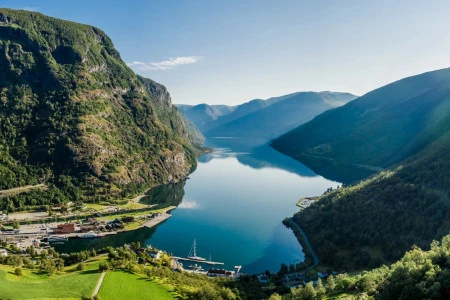 İzmir Hareketli Costa Diadema ile Norveç Fiyortları Turu (7 Gece - 8 Gün)