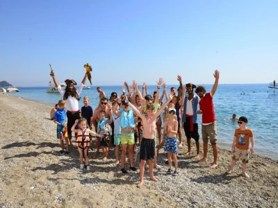 Pirate Boat Trip with Lunch & Soft Drinks from Alanya