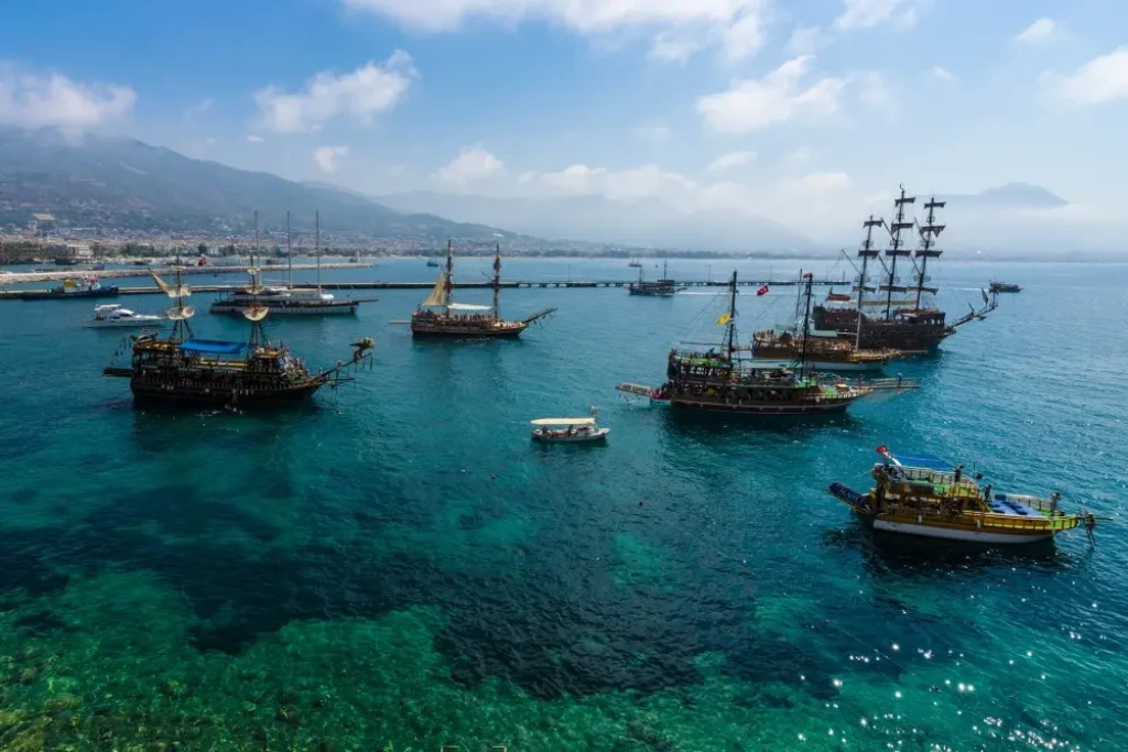 Pirate Boat Trip with Lunch & Soft Drinks from Alanya