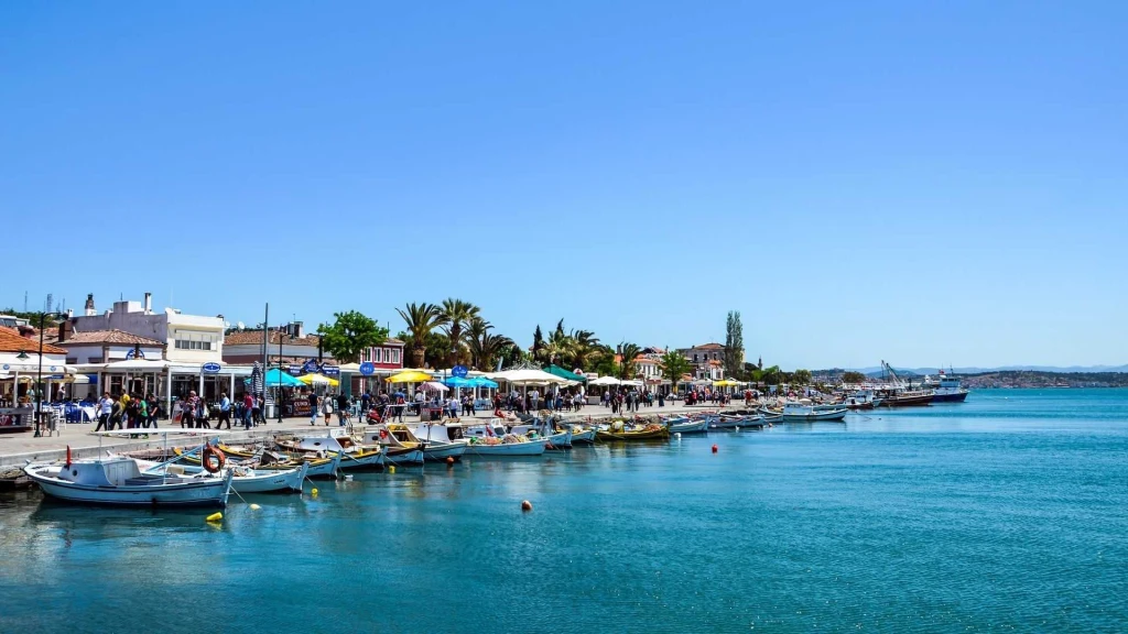 Günübirlik Yüzme Molalı Ayvalık Koyları ve Cunda Adası Turu