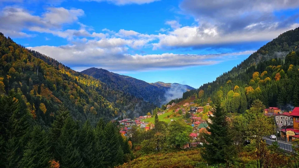 Karadeniz Yaylalar ve Batum Turu / 4 Gece Otel Konaklamalı / İstanbul Çıkışlı