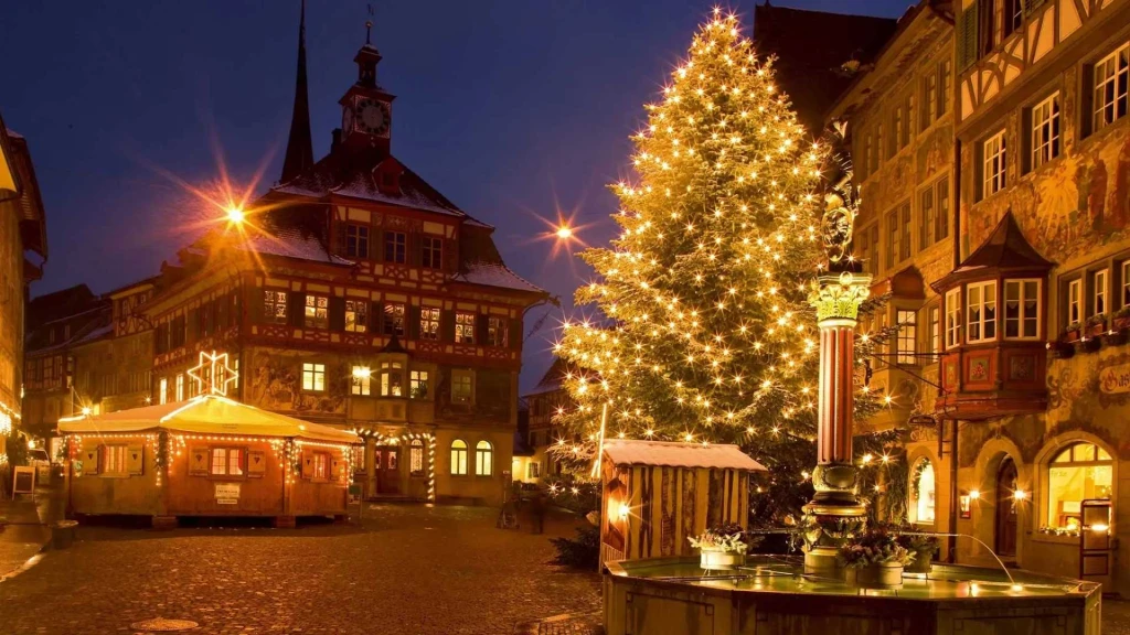 Royal Noel Pazarları Turu / 4 Gece Konaklamalı / İstanbul Çıkışlı