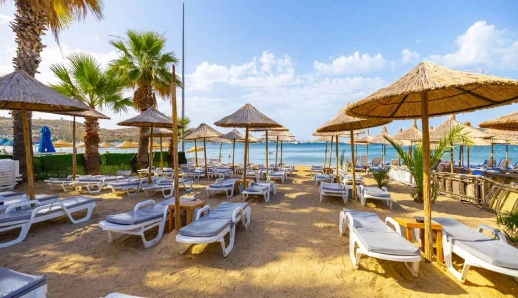 Leo Beach Resort  3 Gece Konaklamalı
