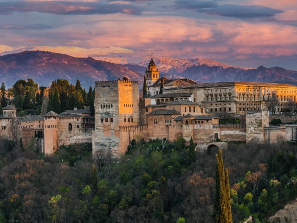 Dolu Dolu Endülüs Turu Rotası (Sevilla-Malaga)