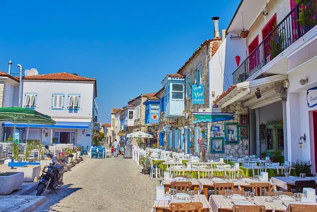Aydın Çıkışlı Çeşme Alaçatı Urla