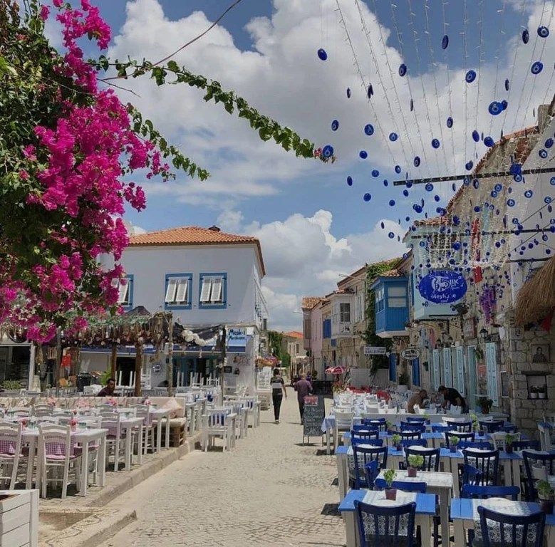 Aydın Çıkışlı Çeşme Alaçatı Urla