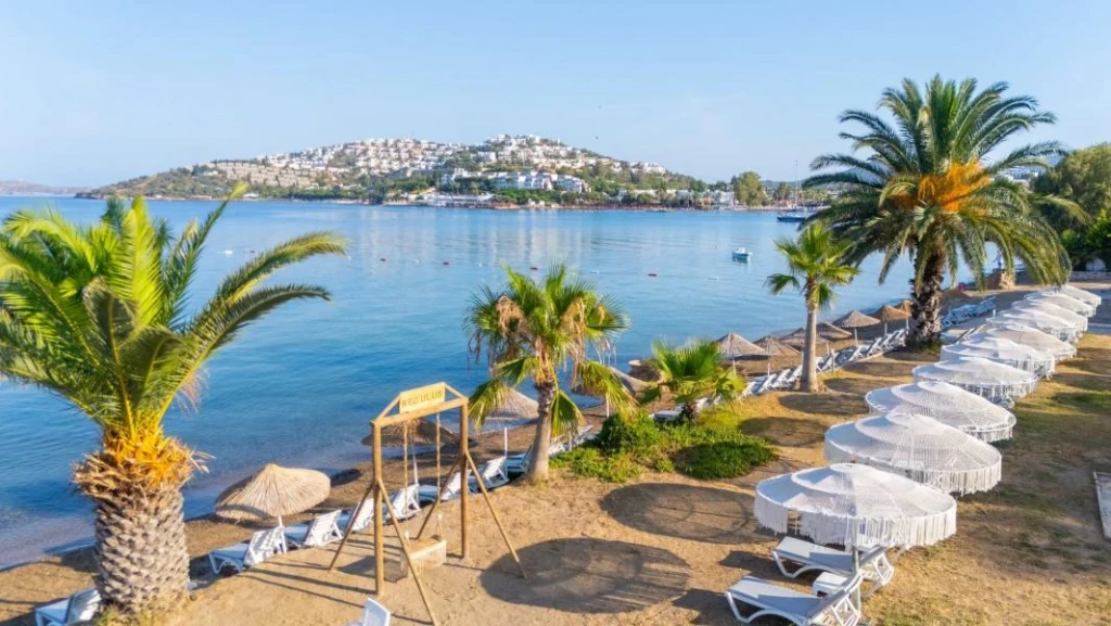 Luna Beach Hotel Bodrum 4 Gece Konaklamalı Turu