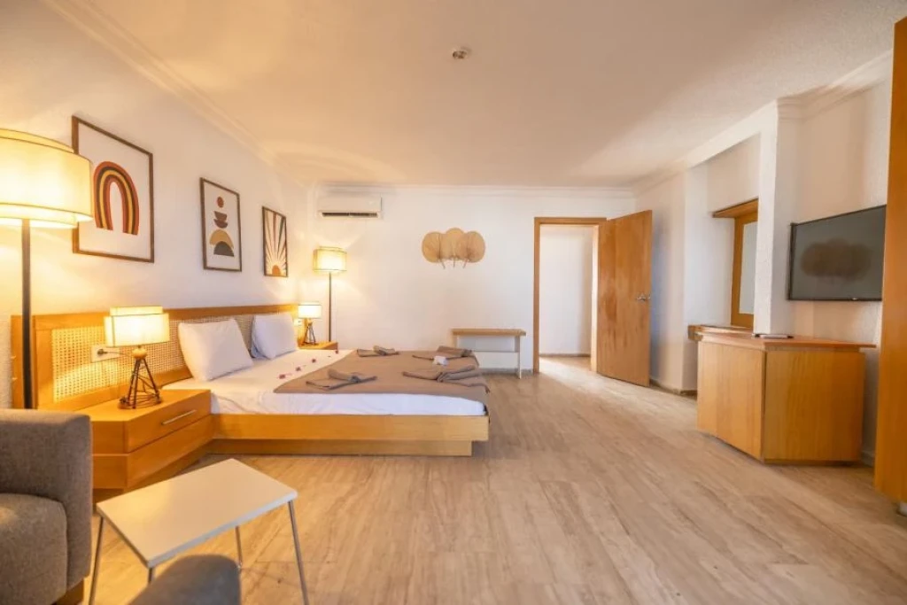 Luna Beach Hotel Bodrum 4 Gece Konaklamalı Turu