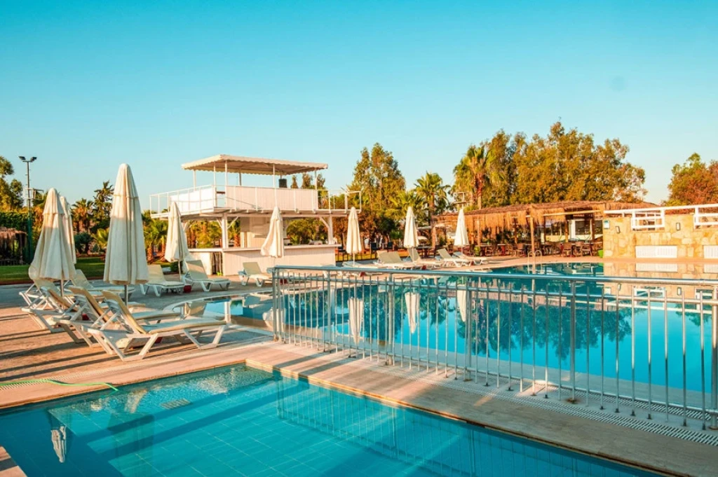 Ladonia Del Mare Hotel Bodrum 4 Gece Konaklamalı Tur