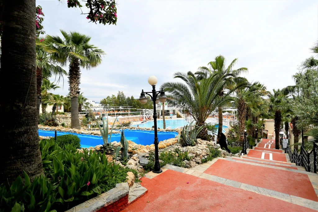 Phoenix Sun Hotel Bodrum 4 Gece Konaklamalı Turu