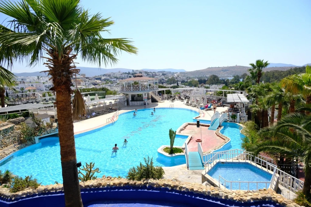 Phoenix Sun Hotel Bodrum 4 Gece Konaklamalı Turu