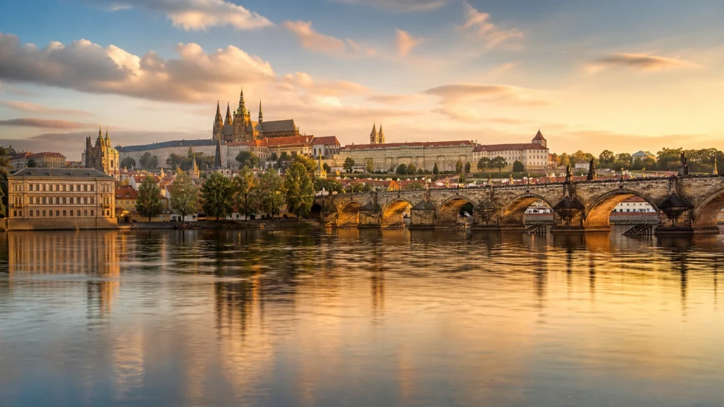 Orta Avrupa Turu | Budapeşte, Viyana ve Prag | AJet | 7 Gece