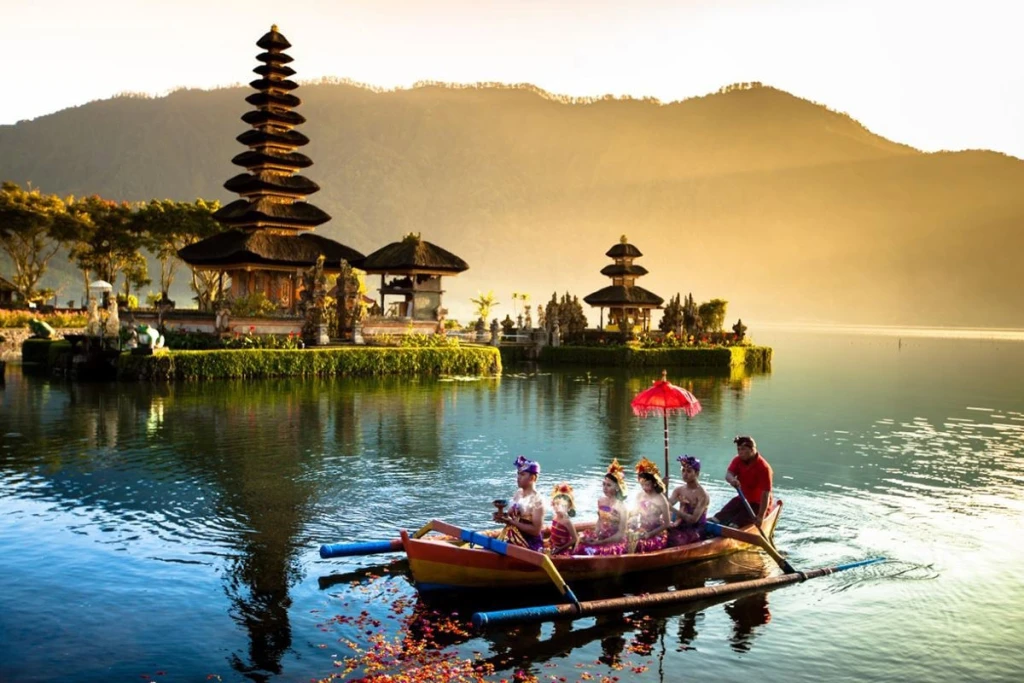 Harikalar Diyarı Bali & Singapur Turu / 5 Gece Otel Konaklamalı / İstanbul Çıkışlı