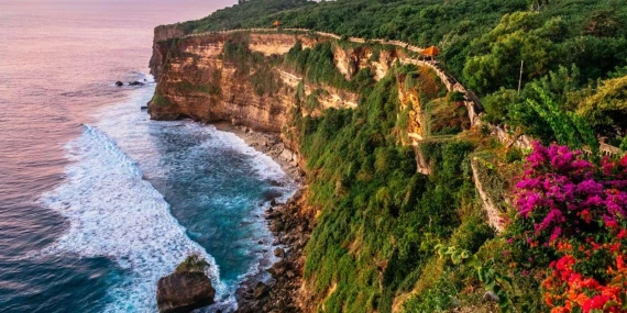 Elegant Ubud & Bali &  Kuala Lumpur Turu /  Ekstra Turlar Dahil / Air Asia Hava Yolları ile / 6 Gece Otel Konaklamalı / İstanbul Çıkışlı