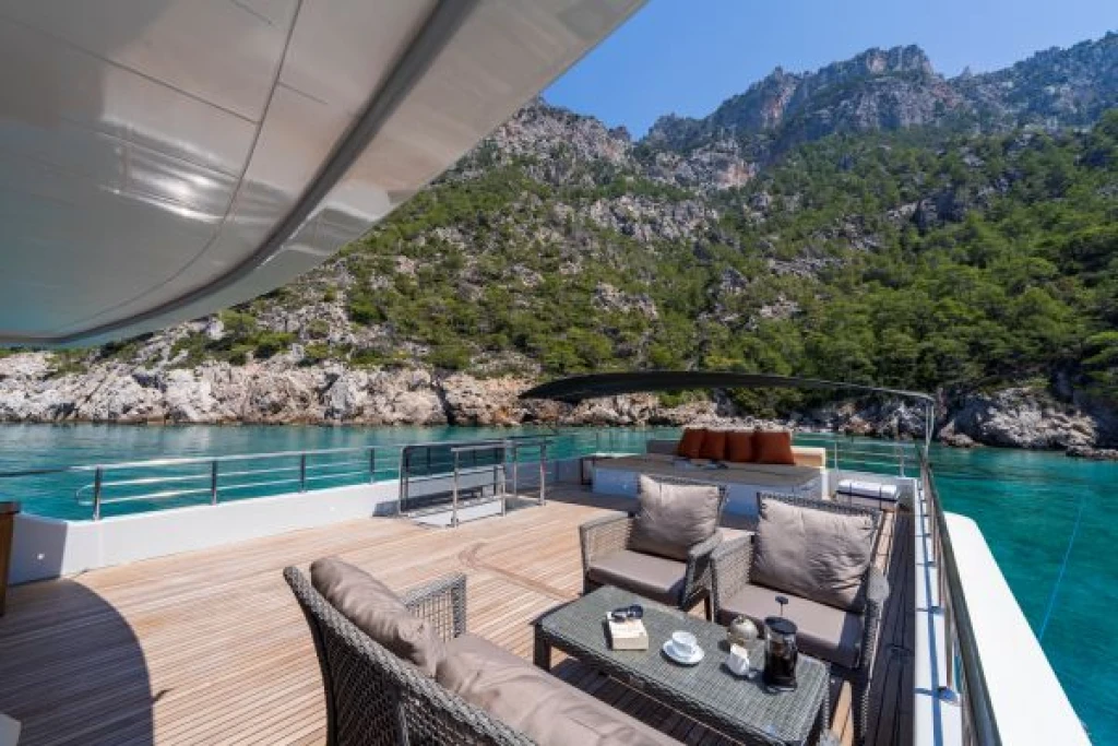 Motoryat ; M/Y Simay S • Kiralama & Mavi Yolculuk