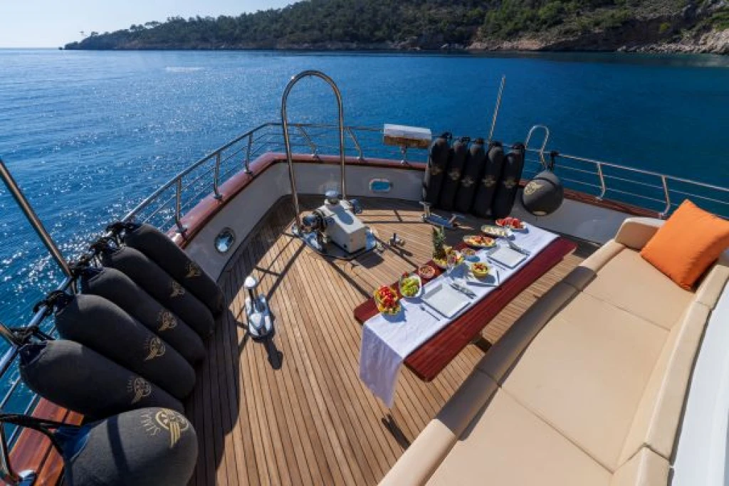 Motoryat ; M/Y Simay S • Kiralama & Mavi Yolculuk