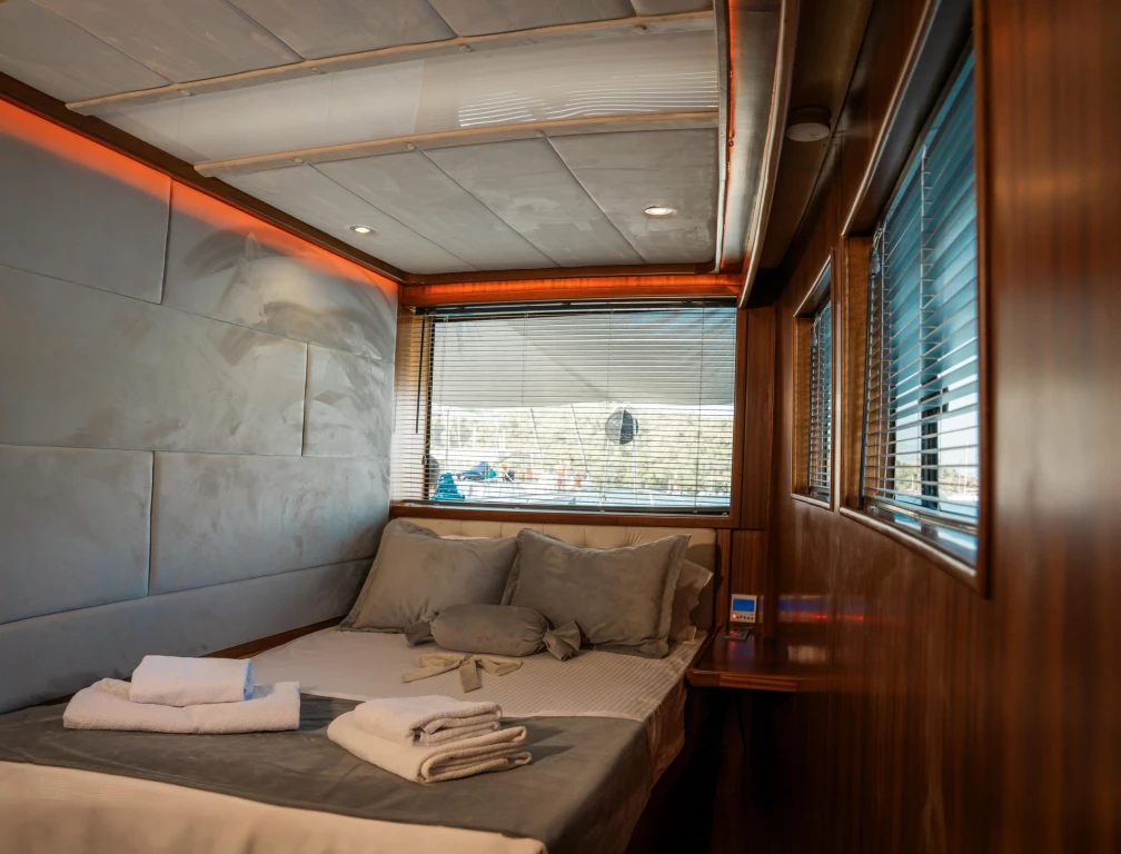 Motoryacht Oggusto • Charter ve Mavi Yolculuk