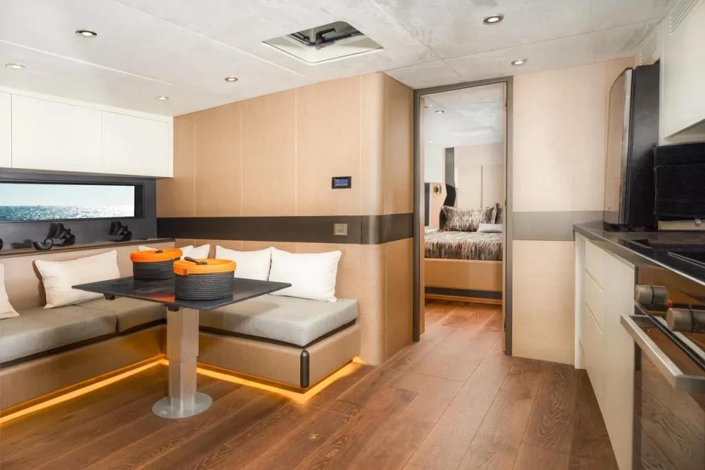 Phantom • Motor Yacht Charter