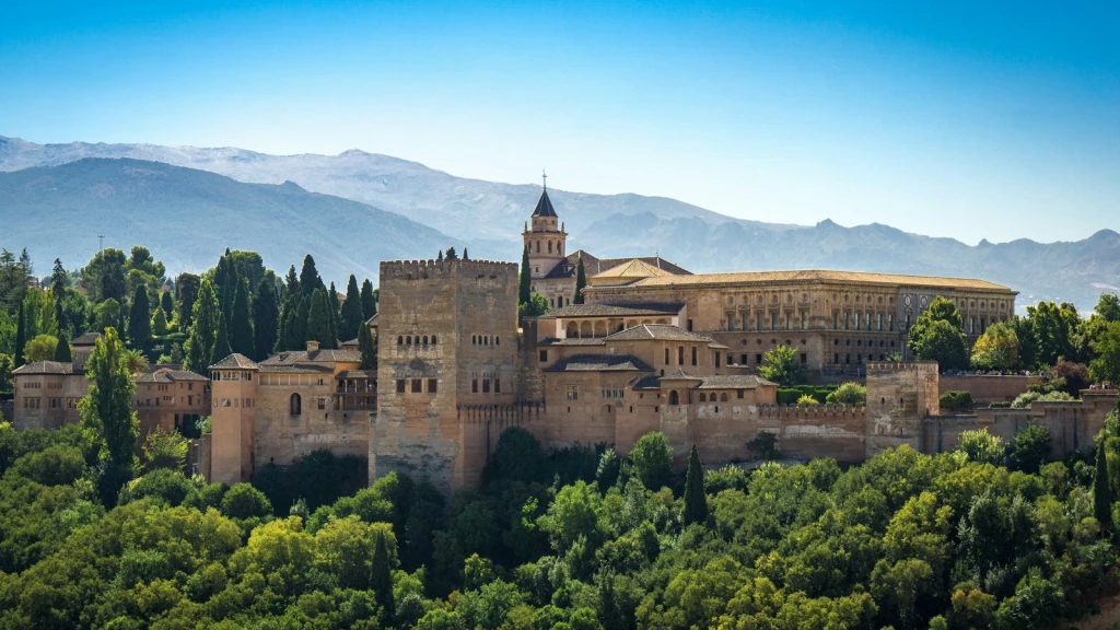 Endülüs Turu Nasıl Planlanır? Sevilla, Granada ve Malaga