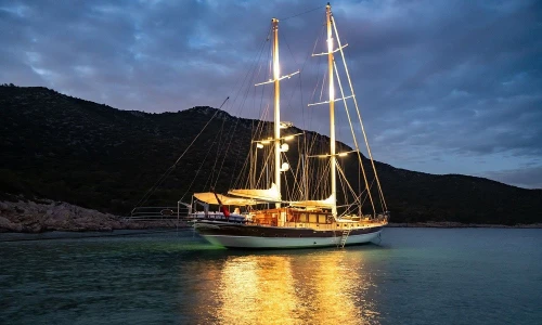 Estrella De Mar Yat • Yat Kiralama ve Mavi Yolculuk