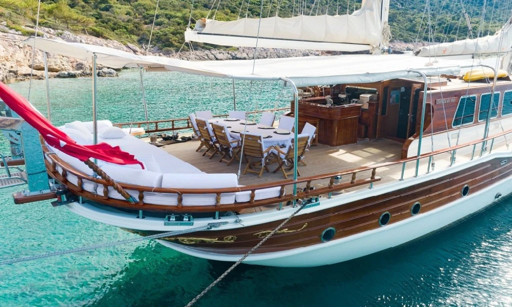 Estrella De Mar Yat • Yat Kiralama ve Mavi Yolculuk