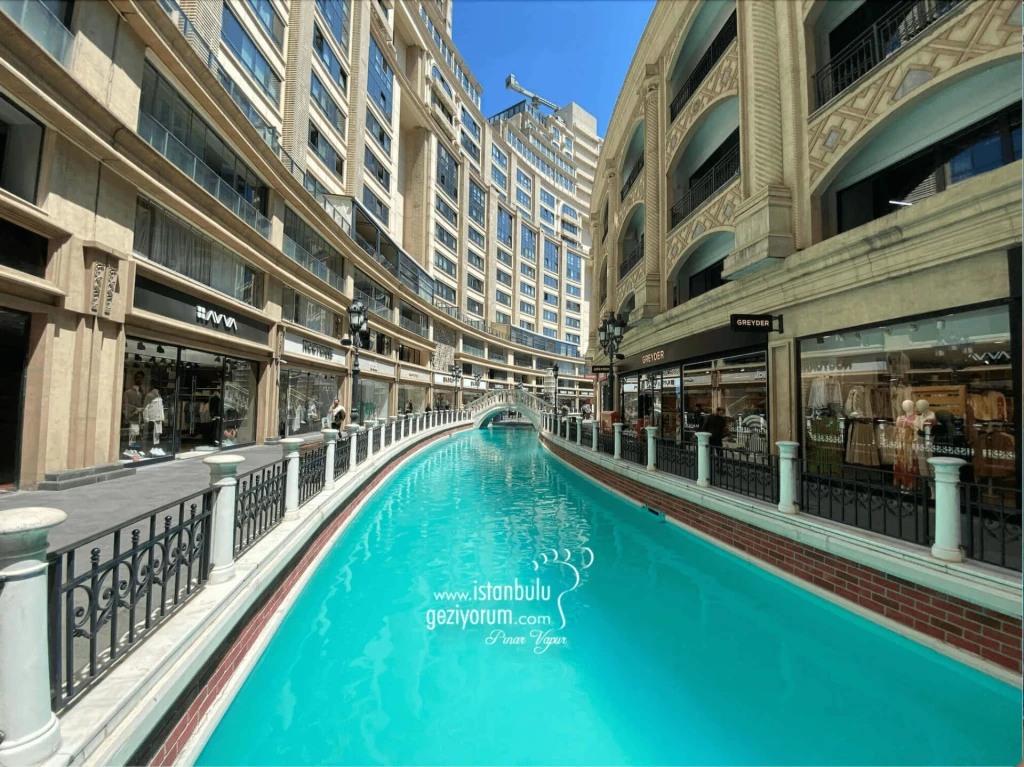 İSTANBUL BOĞAZDA TEKNE TURU ORTAKÖY VENEZİA OUTLET AVM TURU 4 EKİM 2026