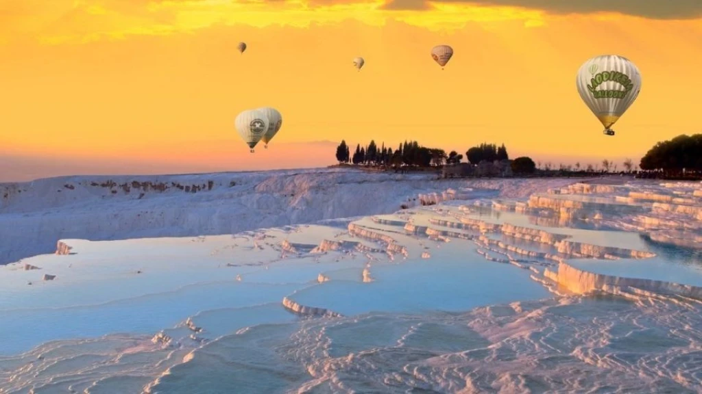 Lavanta Tarlaları Salda Gölü Pamukkale Çeşme ve Alaçatı Turu / 1 Gece Konaklamalı / İstanbul Çıkışlı